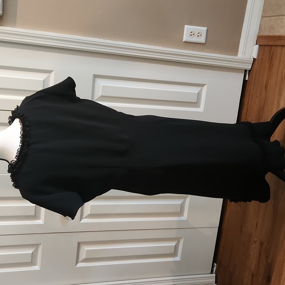 Robbie Bee, Excellent condition, Women's Dress, Black, ruffled, Size 16 - Picture 6 of 11